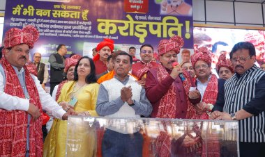 देश के ट्रीमैन बन गए घनश्याम ज़वेरी, लक्की ड्रा के विजता उड़ीसा के अशोक डिडवानिया  पेड़ लगकर बन गए करोड़पति