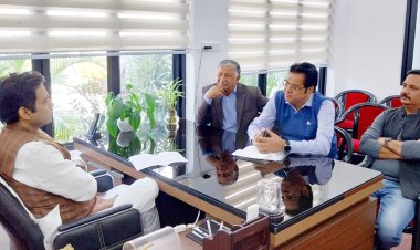 न्यू नोएडा के लिए अलग से बने प्राधिकरण, नोएडा में लीज होल्ड के स्थान पर भूखंडों को फ्रीहोल्ड करें