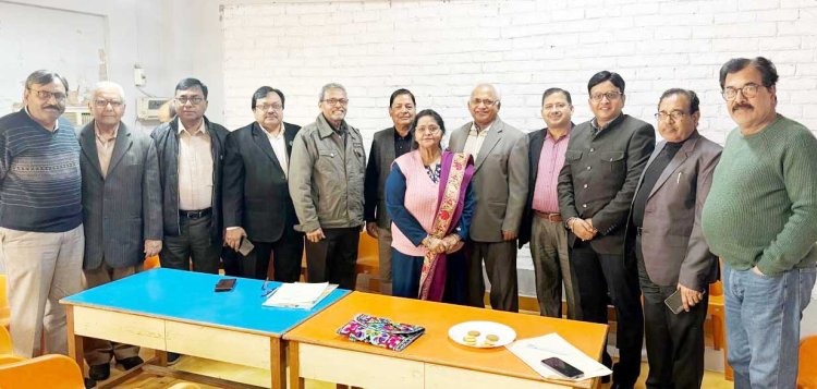 कायस्थ सभा के चुनाव संपन्न: आर एन श्रीवास्तव अध्यक्ष और विक्रम श्रीवास्तव महासचिव चुने गए