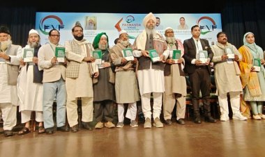 पसमांदा विकास फाउंडेशन ने किया कौमी तालीमी अवार्ड और शैक्षिक सेमिनार का आयोजन