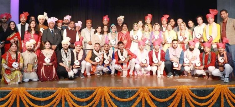 डोगरा समाज ट्रस्ट दिल्ली और जेएनयू छात्रों ने Duggar Malati सांस्कृतिक कार्यक्रम का किया आयोजन