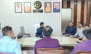 मुख्य चिकित्सा अधिकारी, गौतम बुद्ध नगर ने संभाला पदभार, विभागीय बैठक में दिए महत्वपूर्ण निर्देश