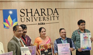 शारदा विश्वविद्यालय आगरा में प्रेस कॉन्फ्रेंस का आयोजन