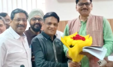 आईआईए प्रतिनिधि मंडल ने जेवर विधायक और विद्युत विभाग के चीफ इंजीनियर से की मुलाकात