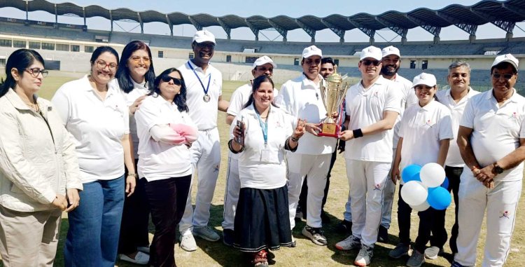 कैलाश अस्पताल समूह ने खेला फ्रेंडशिप मैच