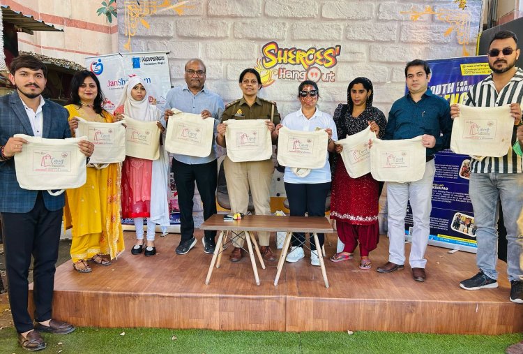 चैलेंजर्स ग्रुप द्वारा आयोजित कैरी ए स्माइल लॉन्च समारोह का हुआ संपन्न