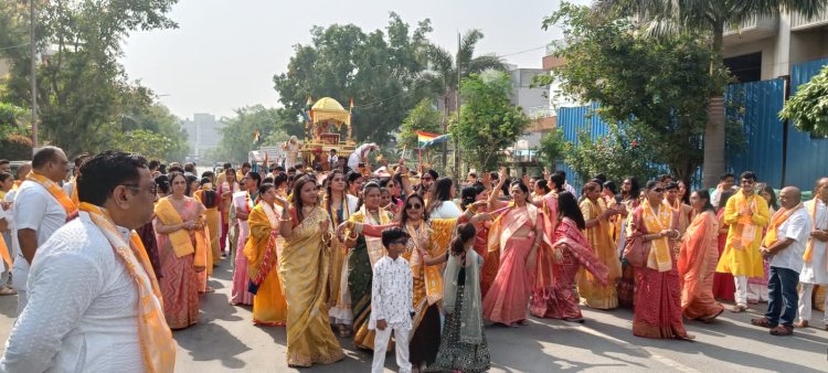महावीर जन्मोत्सव पर हुआ आध्यात्मिक भजन संध्या का आयोजन
