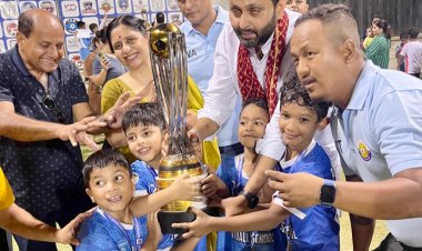 नोएडा ब्लू कब्स लीग के फाइनल मैच मे बरुआ फुटबॉल अकादमी ने डीपीएस नोएडा को हरा कर ट्रॉफी पर किया कब्जा