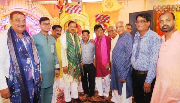 भोले बाबा के भंडारे एवं महामाई के गुणगान में सम्मिलित हुए शहर के गणमान्य लोग