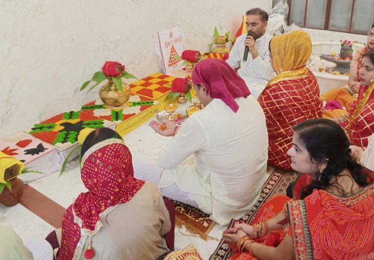 शिव मंदिर प्राण प्रतिष्ठा एवं शिलान्यास का शुभारंभ कलश यात्रा के साथ