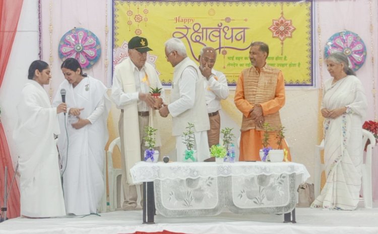 ब्रह्मा कुमारीज़ ने किया भव्य रक्षाबंधन समारोह का आयोजन
