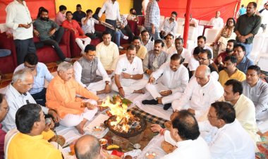 रामलीला महोत्सव 2025 के लिए हुआ भूमि पूजन एवं ध्वजारोहण