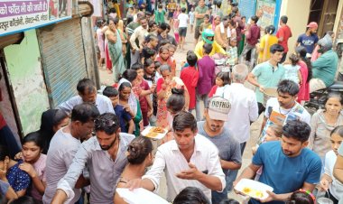 युवाओं ने किया महानवमी पर विशाल भंडारे का आयोजन किया