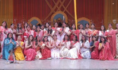 गुलशन बेलिना सोसाइटी में नवरात्रि महोत्सव का समापन, सिंदूर खेला और माँ दुर्गा का विसर्जन