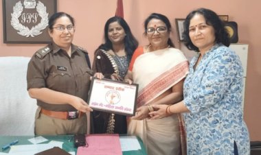महिलाओं एवम बच्चियों की सुरक्षा पर डीसीपी महिला सुरक्षा से की चर्चा