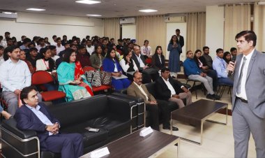 आईएमएस नोएडा में मेगा जॉब फेयर, 46 कंपनियों ने निभायी अपनी भागीदारी निभायी