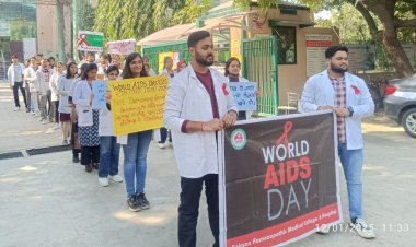 विश्व एड्स दिवस पर निकाली जागरूक रैली
