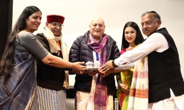 नवोत्थान के नए क्षितिज : भारतीयता में आध्यात्म का मूल : मनोज जोशी