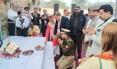 15वें महाकौथिग मेले का नोएडा स्टेडियम में रंगारंग आगाज