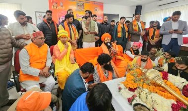 हर घर तुलसी, हर घर चालीसा, यही है सनातन की परिभाषा - महंत राजू दास