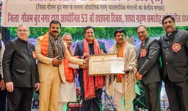 उत्तर प्रदेश उद्योग व्यापार मंडल के चेयरमैन बने डॉ. पीयूष द्विवेदी, अध्यक्ष संजय जैन