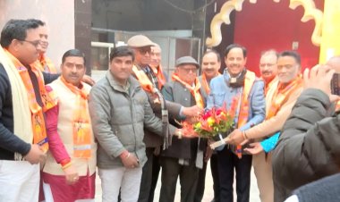 ब्राह्मण समाज सेवा समीति ने किया खिचड़ी-सहभोज एवं भण्डारा प्रसाद वितरण