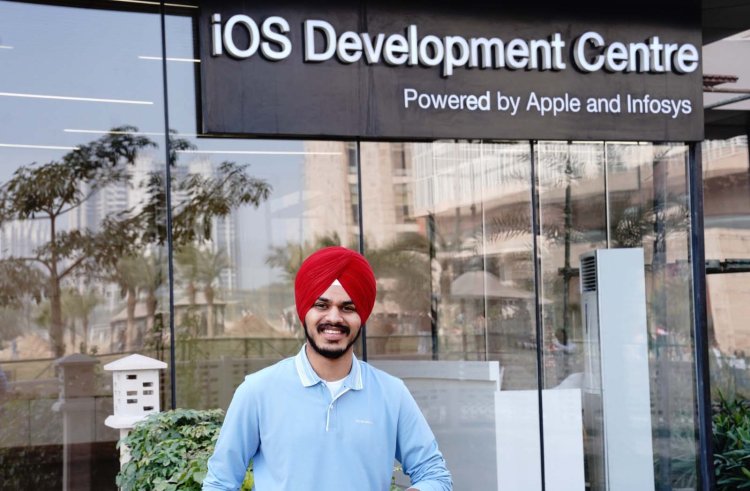 Galgotias University Student’s Swift Challenge–Winning App ‘Algomaze’ Brings Algorithm Visualisation to Life on App Store