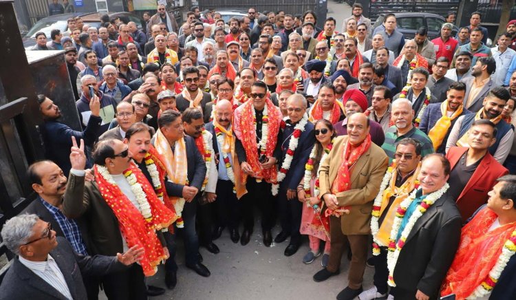 एनइए  चुनाव 2026-2028 : विपिन कुमार मल्हन एंव वी0के0 सेठ पैनल ने जमा किए नामांकन प्रपत्र