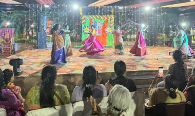 सुपरटेक एमरल्ड कोर्ट में हर्षोल्लास के साथ मनाया गया रंगोत्सव, फूलों की होली ने बिखेरी खुशियों की सौगात