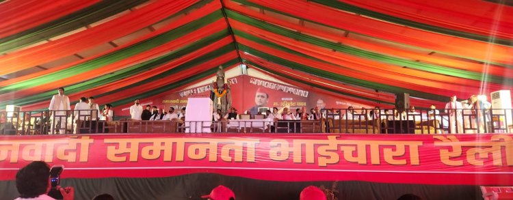 अखिलेश यादव की PDA रैली से वैश्य ब्राह्मण और सवर्ण समाज नदारद