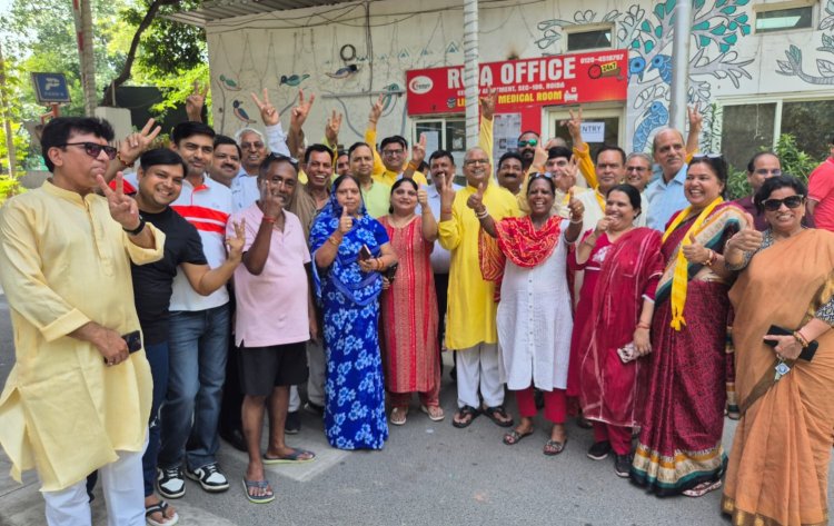 सेंचुरी अपार्टमेंट में 13वीं बार पवन यादव पैनल विजयी